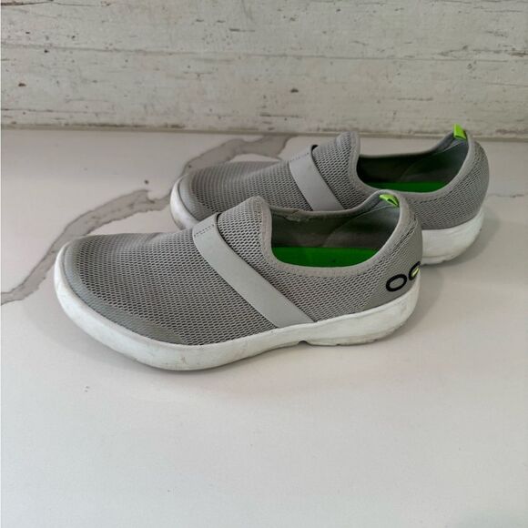 OOFOS shoes size 7 - Picture 4 of 7